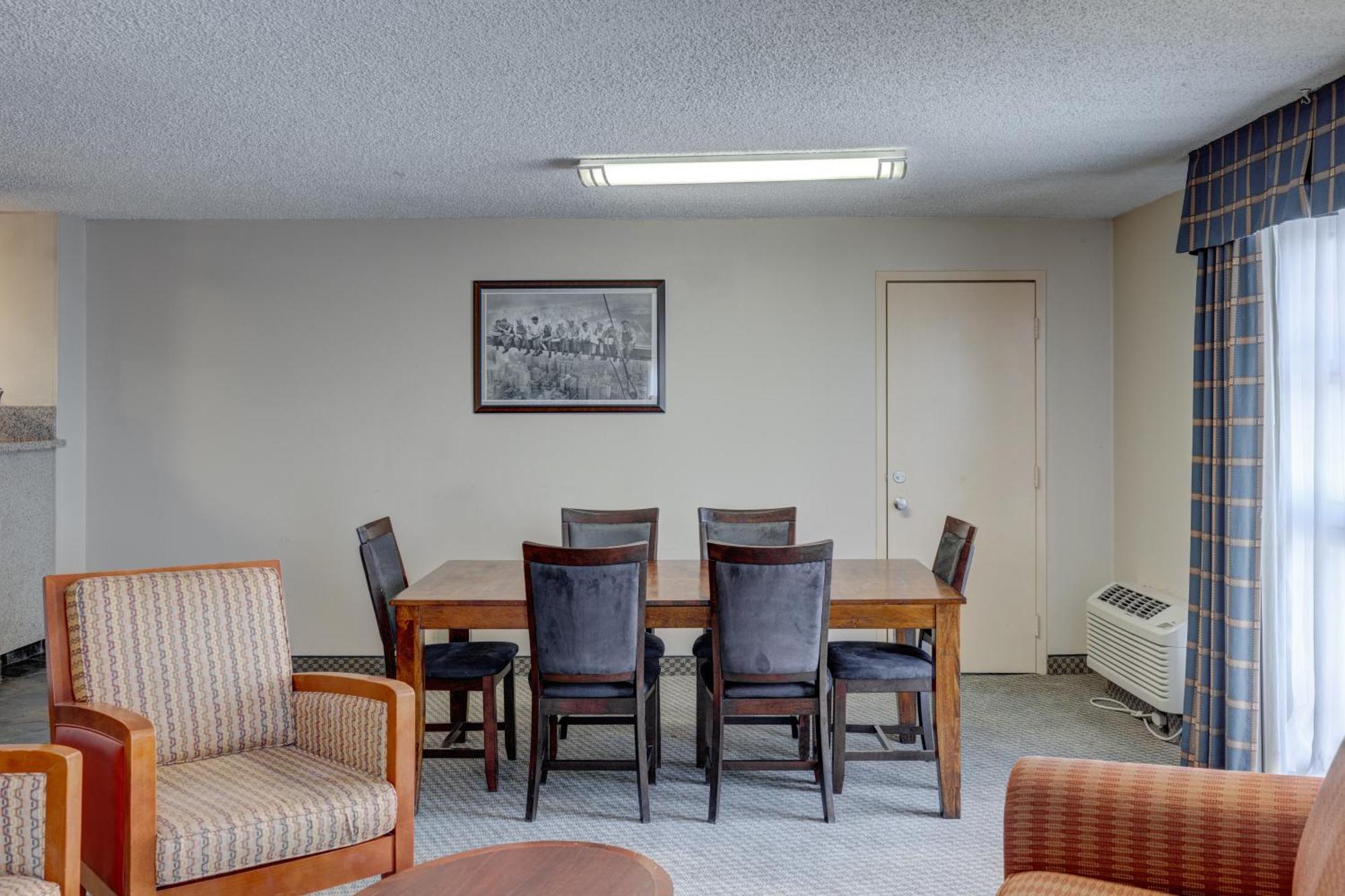 Riverside Hotel Каспер Екстер'єр фото